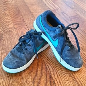 Nike SB Suede Sneakers Kid Size 13